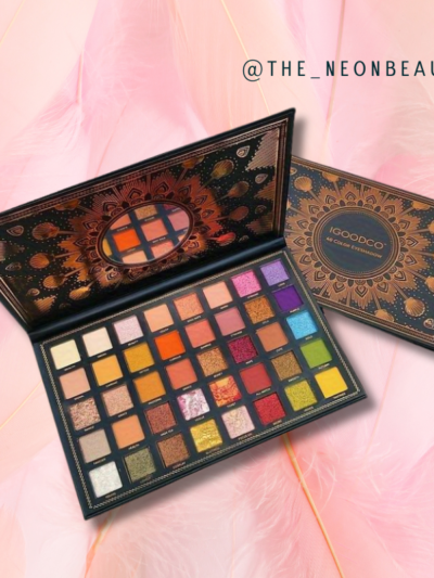40 Colors Retro Pattern Eyeshadow Palette