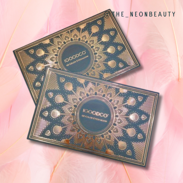 40 Colors Retro Pattern Eyeshadow Palette